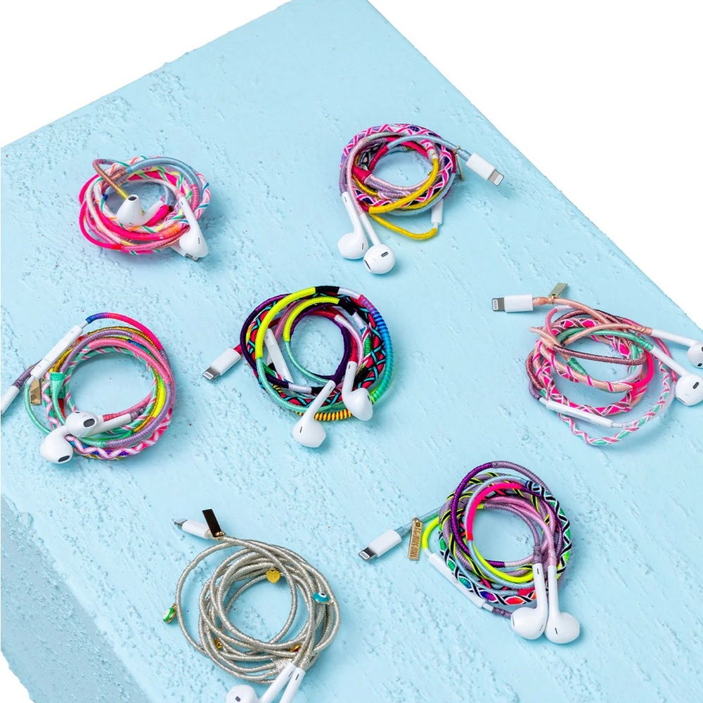 Le Pom Pom Ava Earphones lightening jack
